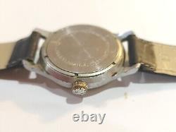 Vintage Russian Military Watch USSR Mayak 1MChZ Mechanical 16 Ruby Jewels