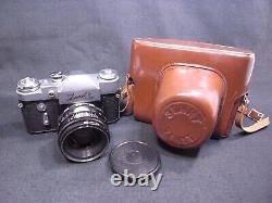 Appareil photo reflex SLR 35mm ZENIT 3M de l'URSS soviétique vintage avec objectif HELIOS 44 M39