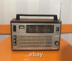 Radio vintage soviétique russe URSS SELENA TYPE B 216 LW FM 2SW UHF